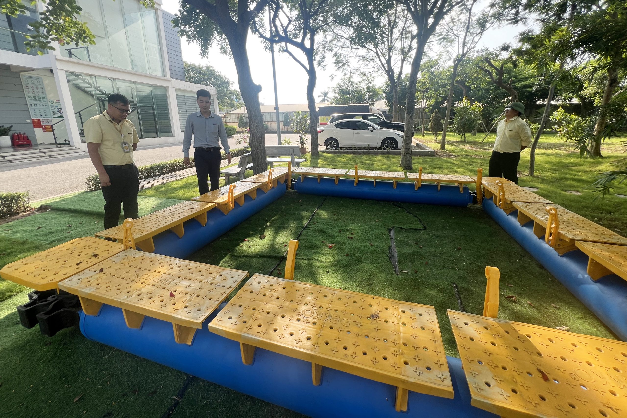 thăm quan sản phẩm mẫu dekko